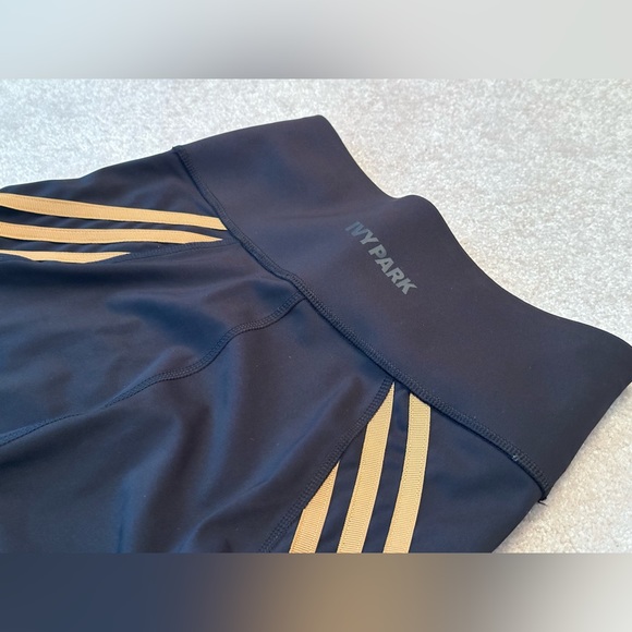 Adidas x Ivy Park - Drip 2.2 | 3-Stripes Tights, Black - Picture 9 of 10